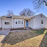 The Boston Cottage About 4 Mi To Downtown Tulsa