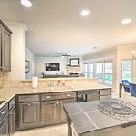 Pet-Friendly Tulsa Escape With Private Hot Tub!