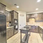 Pet-Friendly Tulsa Escape With Private Hot Tub!