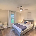 Pet-Friendly Tulsa Digs With Deck And Fenced Yard