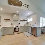Well-Appointed Tulsa Home With Fire Pit And Patio!