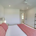 Well-Appointed Tulsa Home With Fire Pit And Patio!