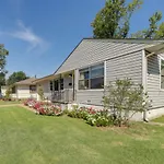 Stylish Tulsa Home With Modern Updates!