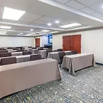 Hampton Inn & Suites Tulsa-Woodland Hills
