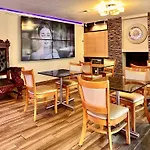 Days Inn by Wyndham Southern Hills/Oru