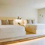 Brut Hotel