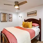 Peace And Tranquility Home, 2 Mi To Downtown Tulsa