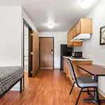 Woodspring Suites Tulsa