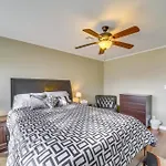 Tulsa Home With Yard 5 Mi To Downtown!