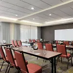 Courtyard By Marriott Tulsa Central