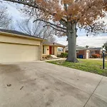 Tulsa Home 5 Mi To Downtown Groups Welcome!
