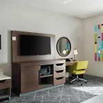 Hampton Inn And Suites Tulsa Central
