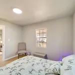 Convenient Tulsa Home - 2 Mi To Downtown!