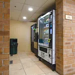 Tulsa Square Hotel Central, I-44 By Oyo