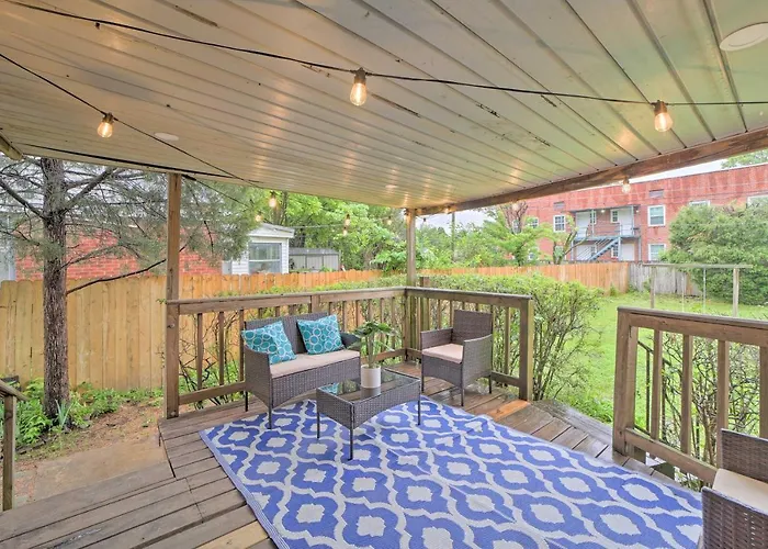 Pet-Friendly Tulsa Digs With Deck And Fenced Yard