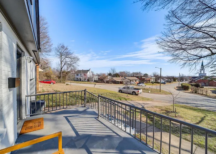 Lovely Tulsa Vacation Rental About 3 Mi To Downtown!
