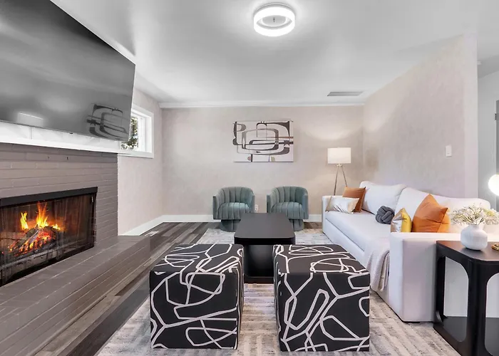 10Min To Expo - Family-Friendly With Office & Playroom