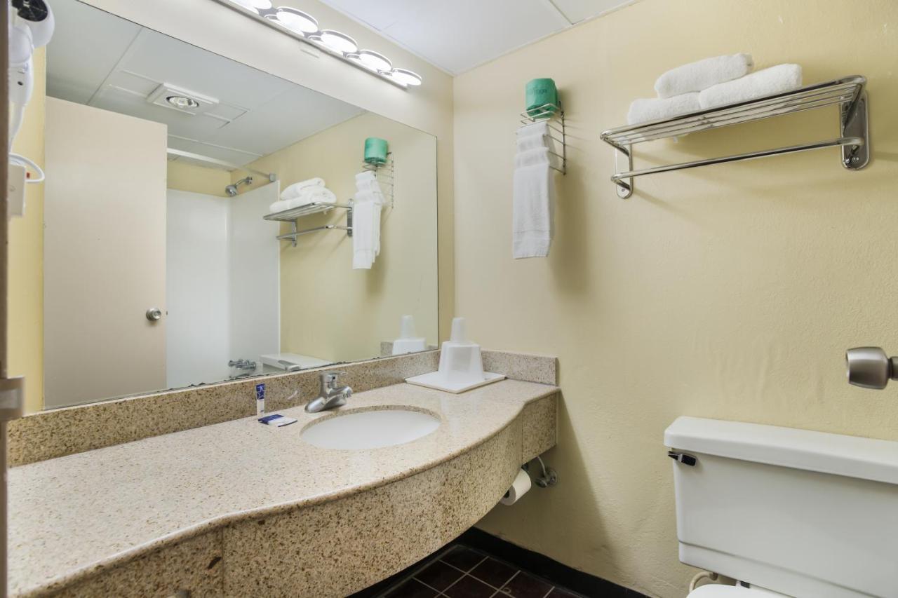 Americas Value I-44 Motel