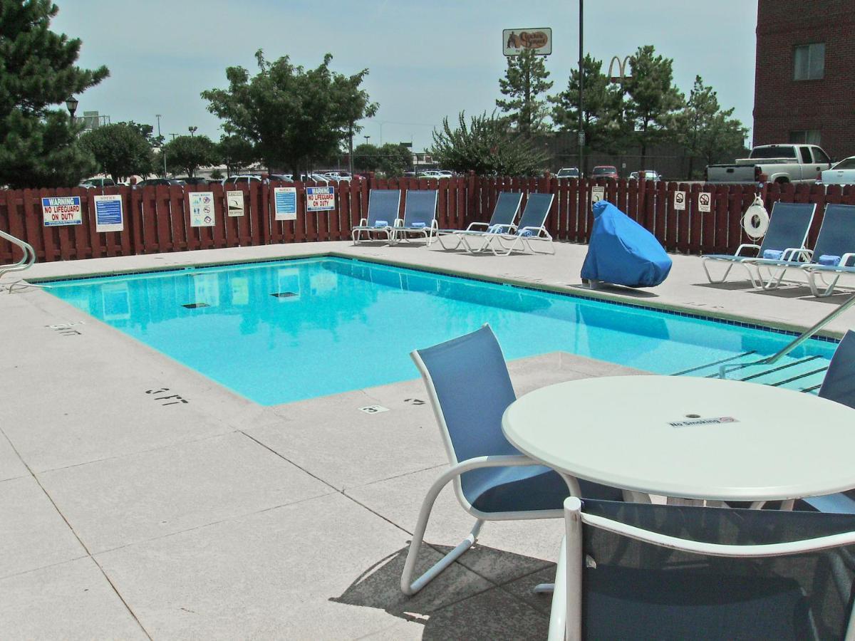 Hotel Extended America - - Midtown Tulsa