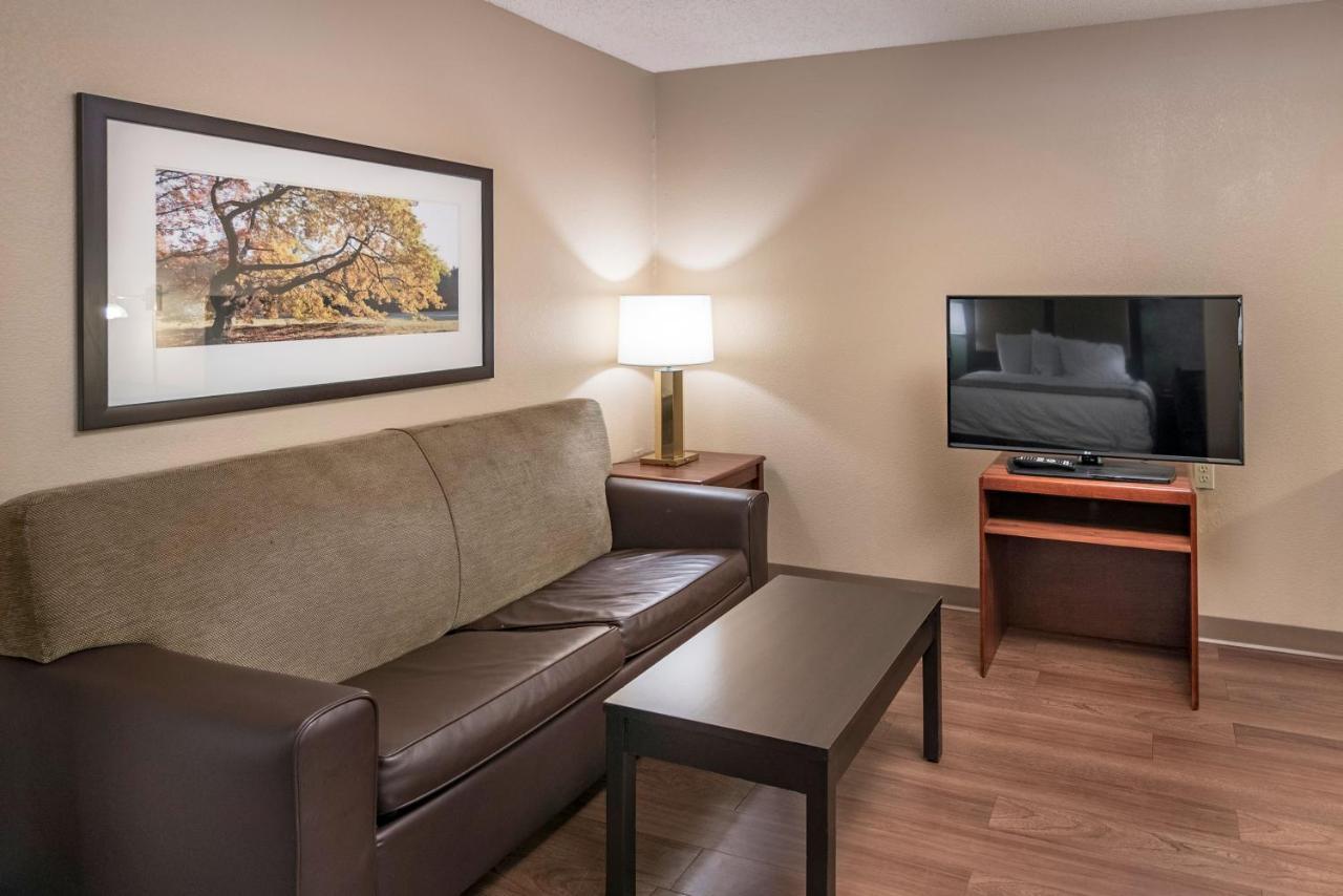 Hotel Extended America - - Midtown Tulsa
