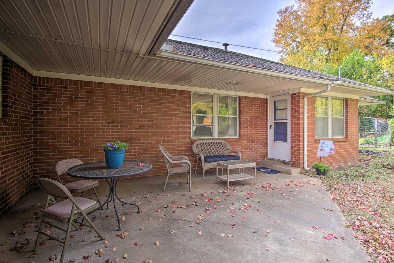 Holiday home Ranch-style - 2 Miles To Philbrook Museum! *