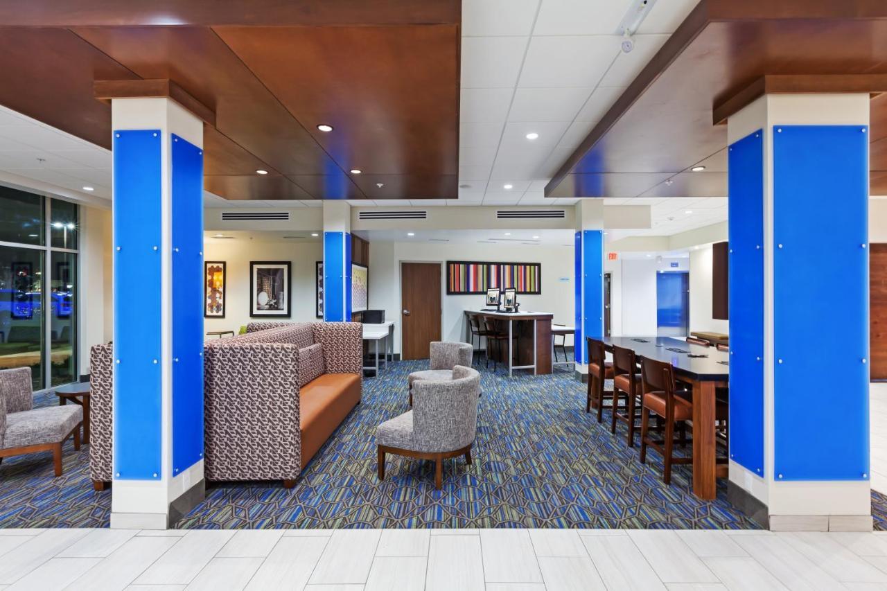 Express & South - Woodland Hills By Ihg Tulsa
