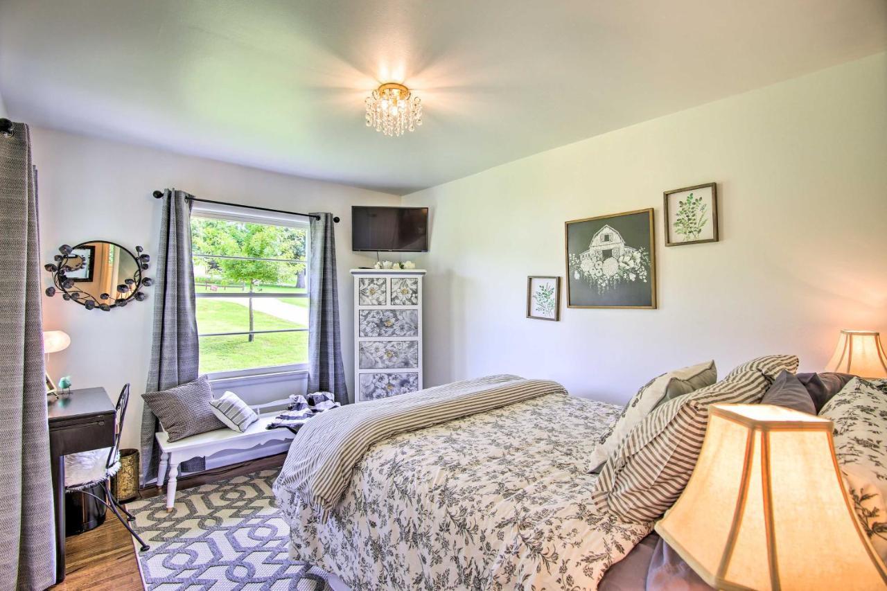 Charming Country 5 Mi To Downtown Tulsa! Tulsa