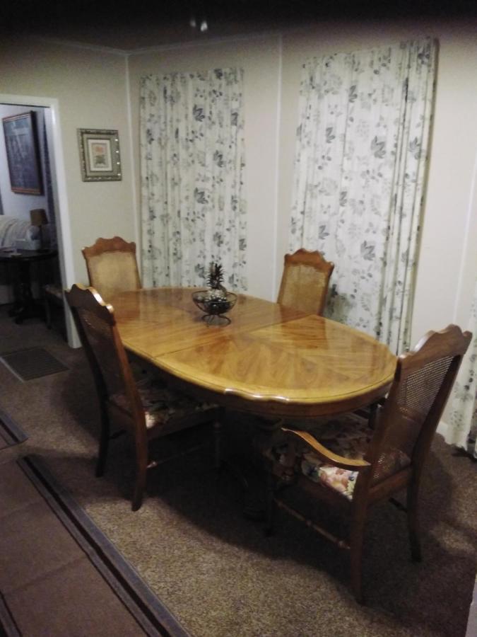 3-br 2-bath Family-friendly -10 Min To Holiday home Tulsa
