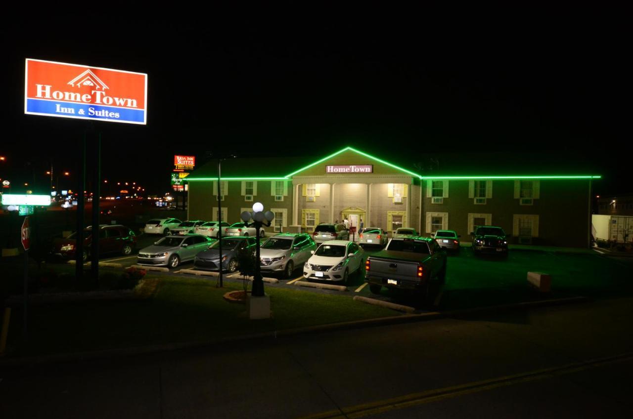 Hometown & Motel Tulsa