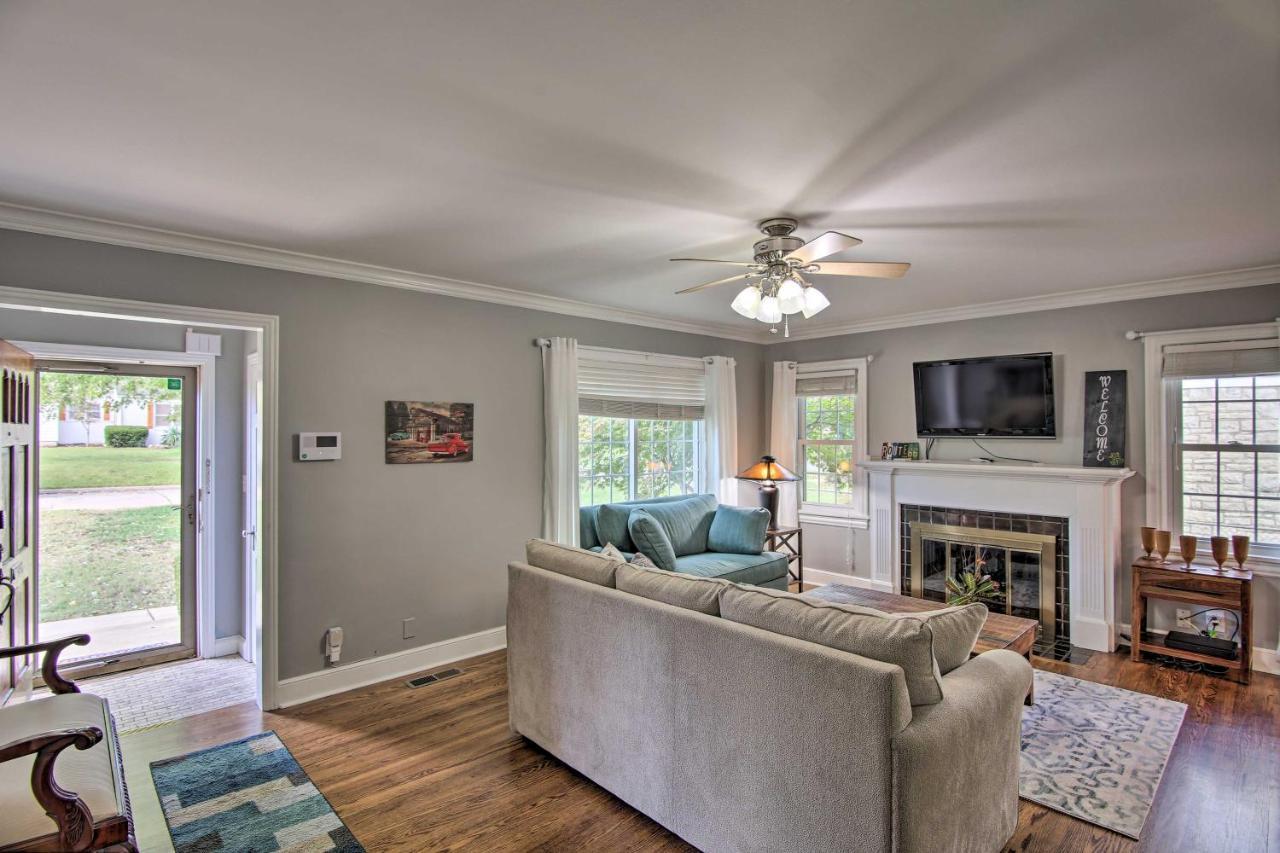 Charming With Furnished Deck!