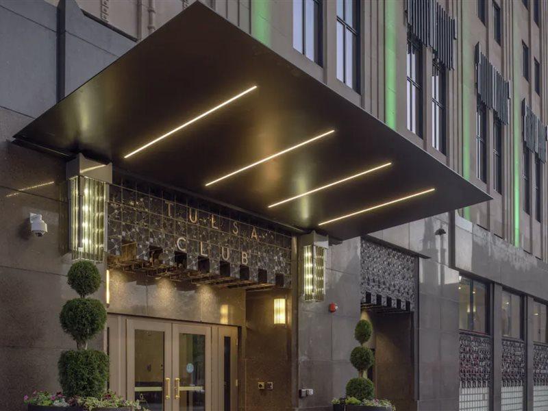 Hotel Club Curio Collection By Hilton 4*