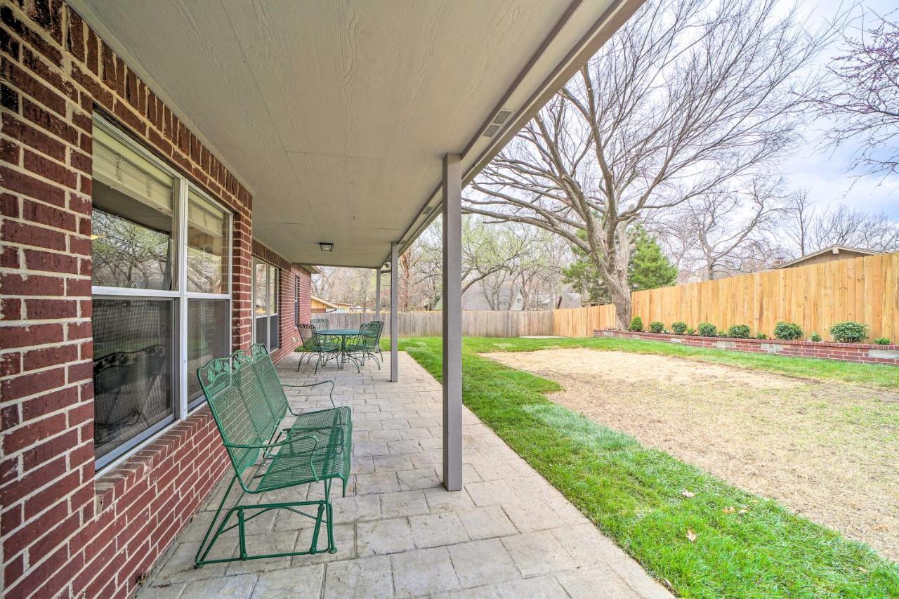 Pet-friendly Escape With Private Hot Tub! Tulsa