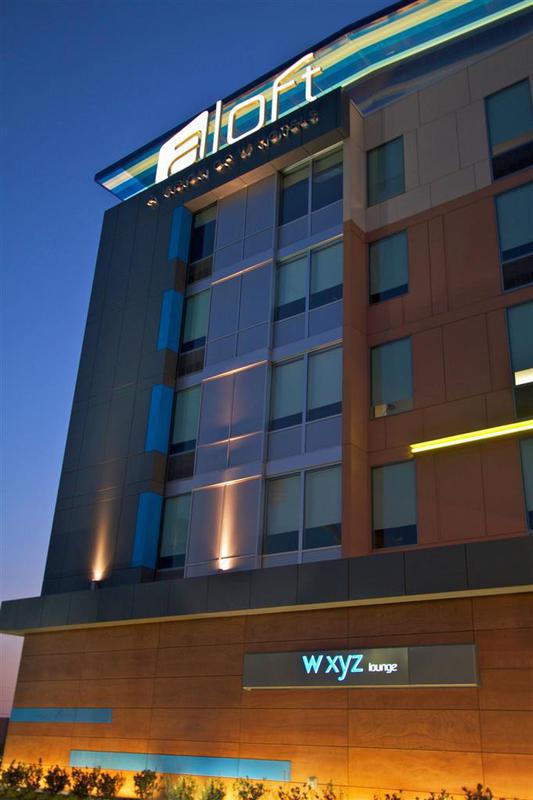 Aloft Downtown 3*