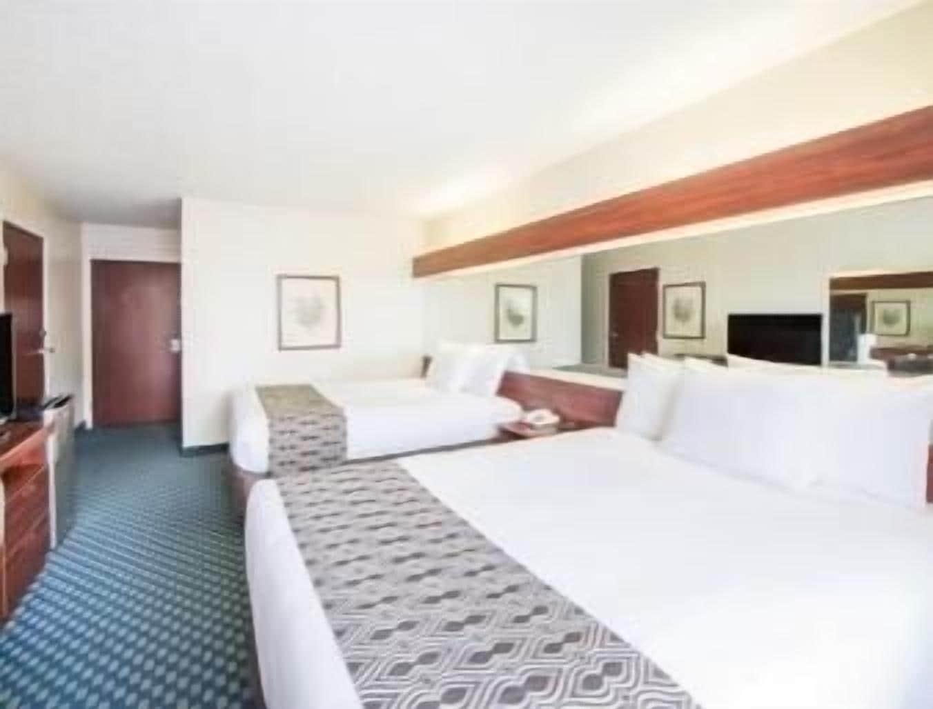 Microtel & By Wyndham - Catoosa Route 66 3* Tulsa