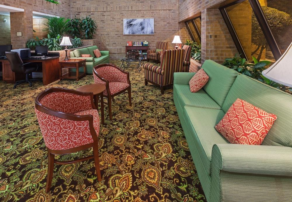 Square Central, I-44 By Oyo Hotel Tulsa