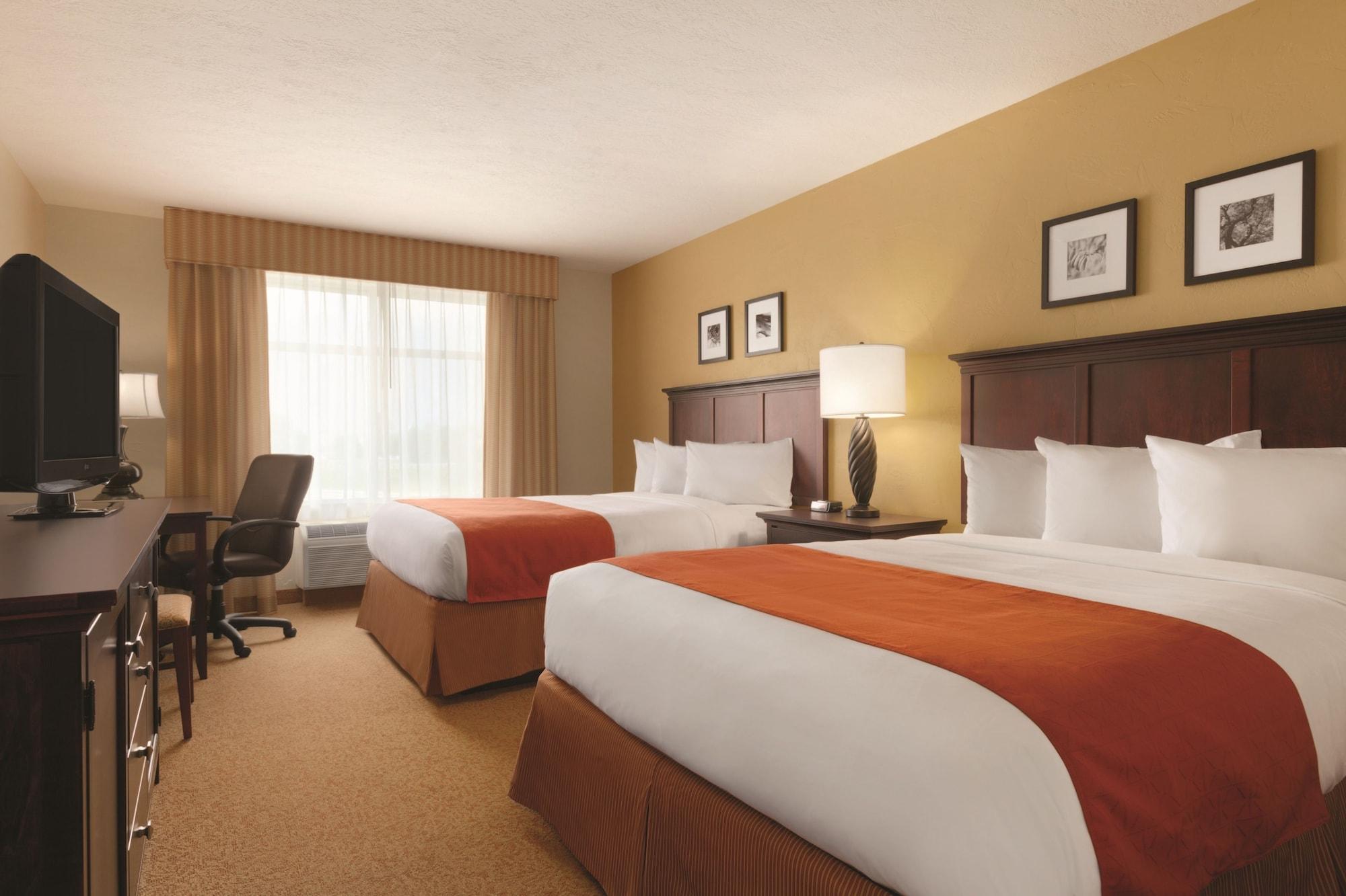 Country & By Radisson, Tulsa, Ok Hotel Tulsa