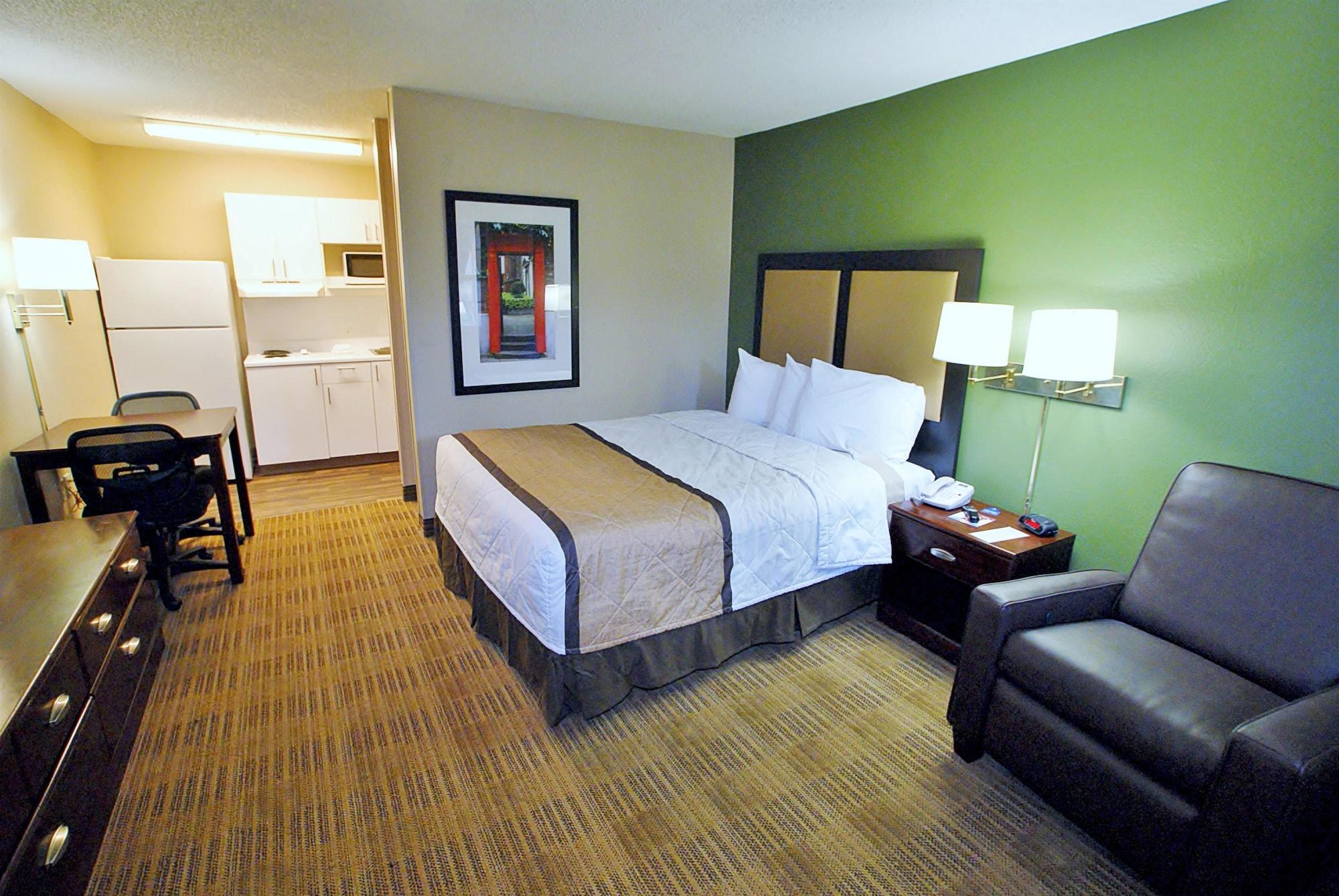 Extended America - - Hotel 2*