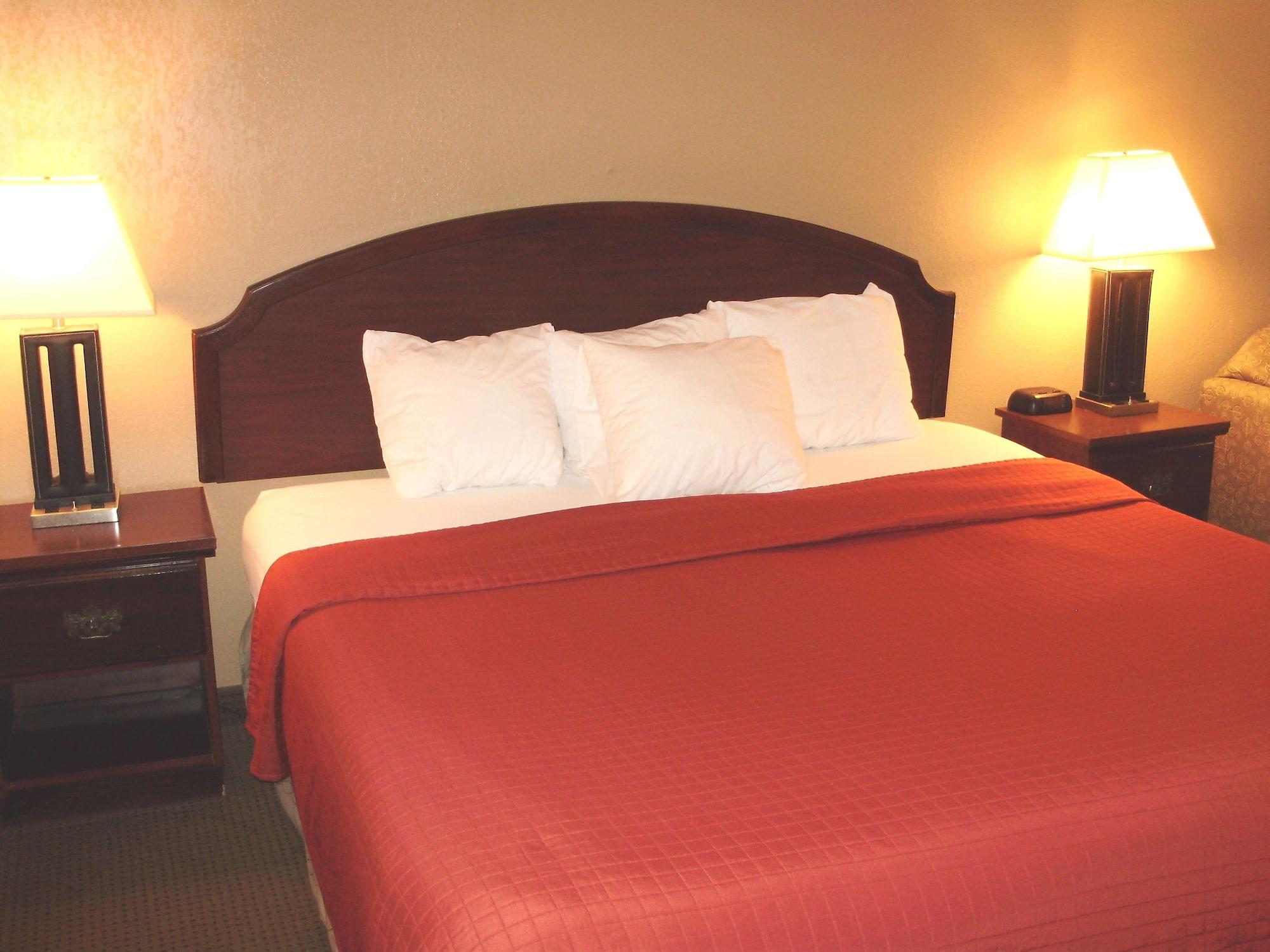 Trade Winds 3* Tulsa