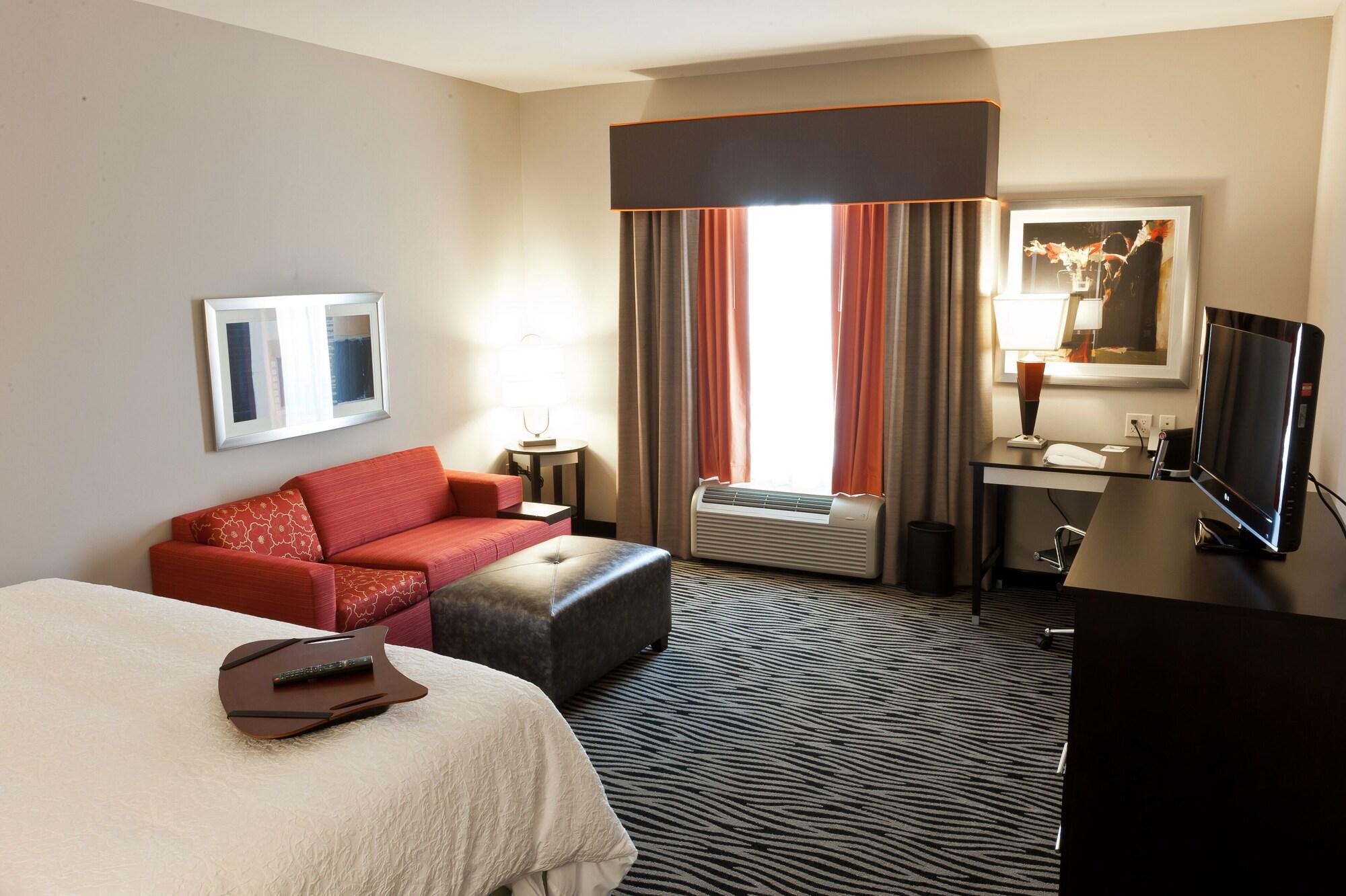 Hotel Hampton And Tulsa