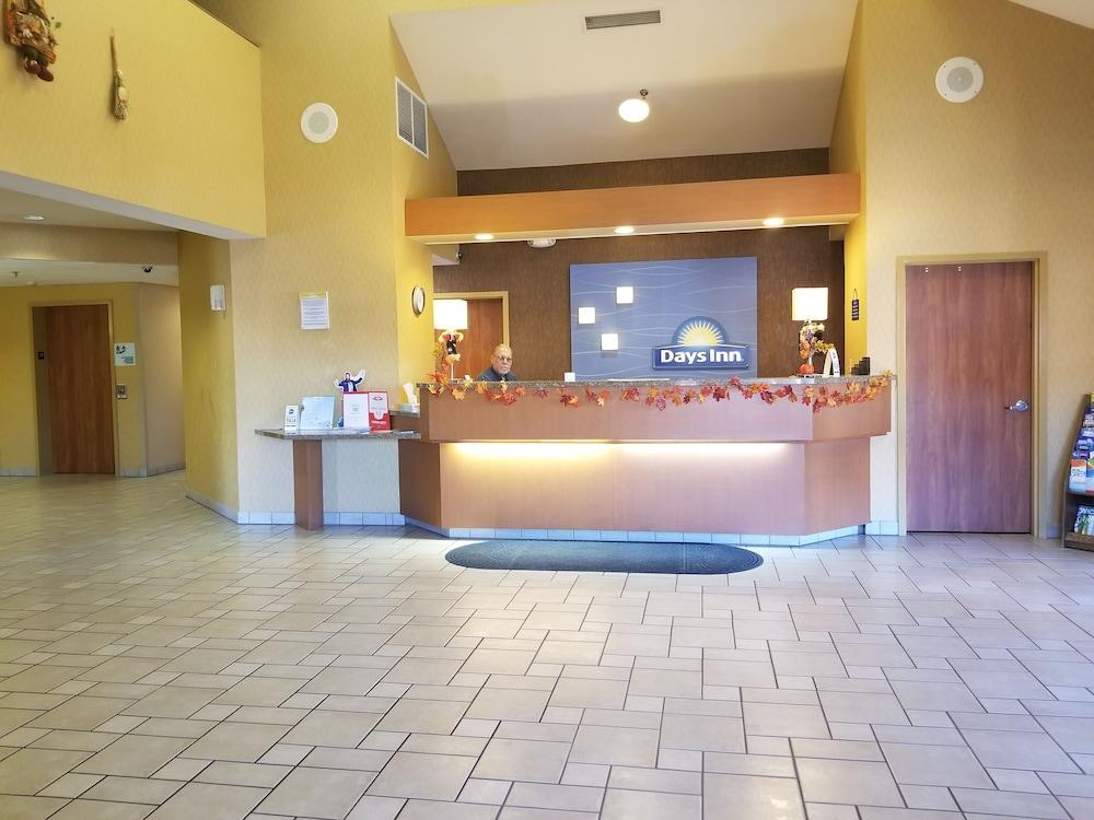 Days By Wyndham Hotel
