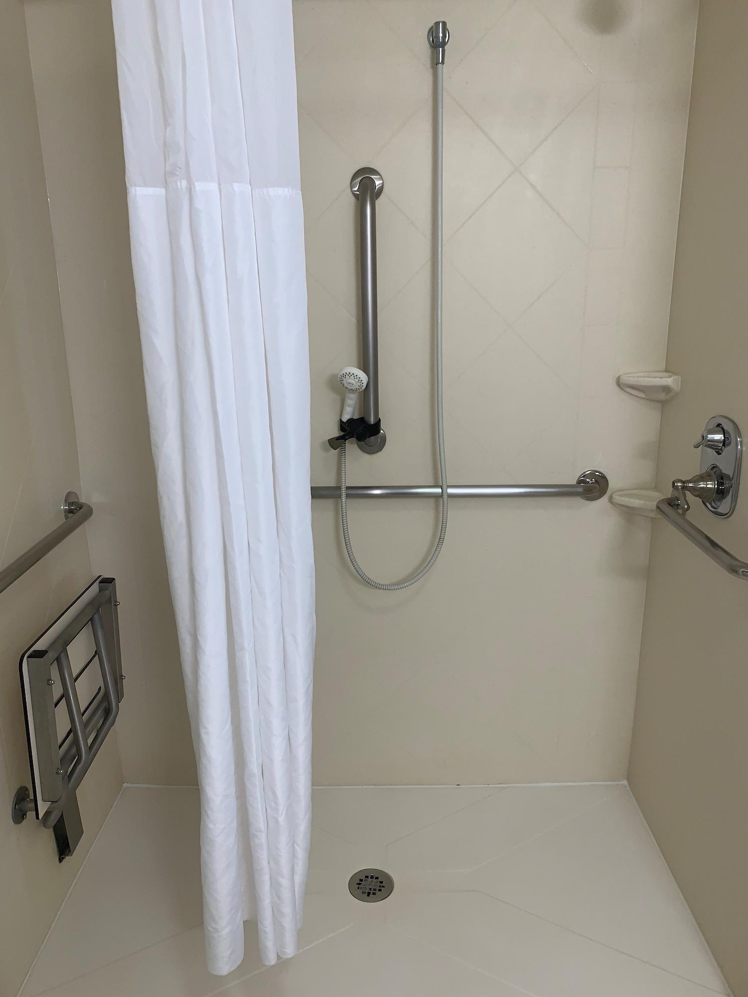 Hotel Hampton & Tulsa/tulsa Hills 3*