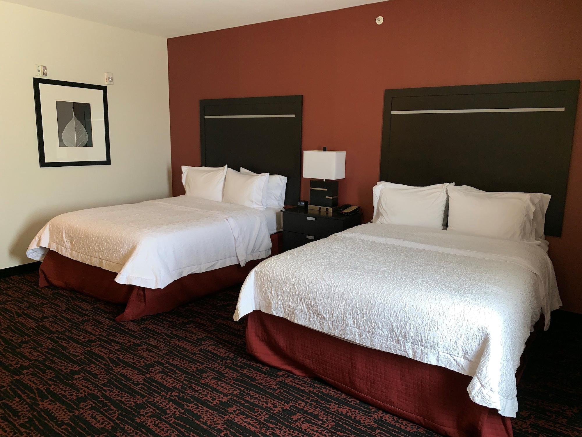 Hampton & Tulsa/tulsa Hills Hotel