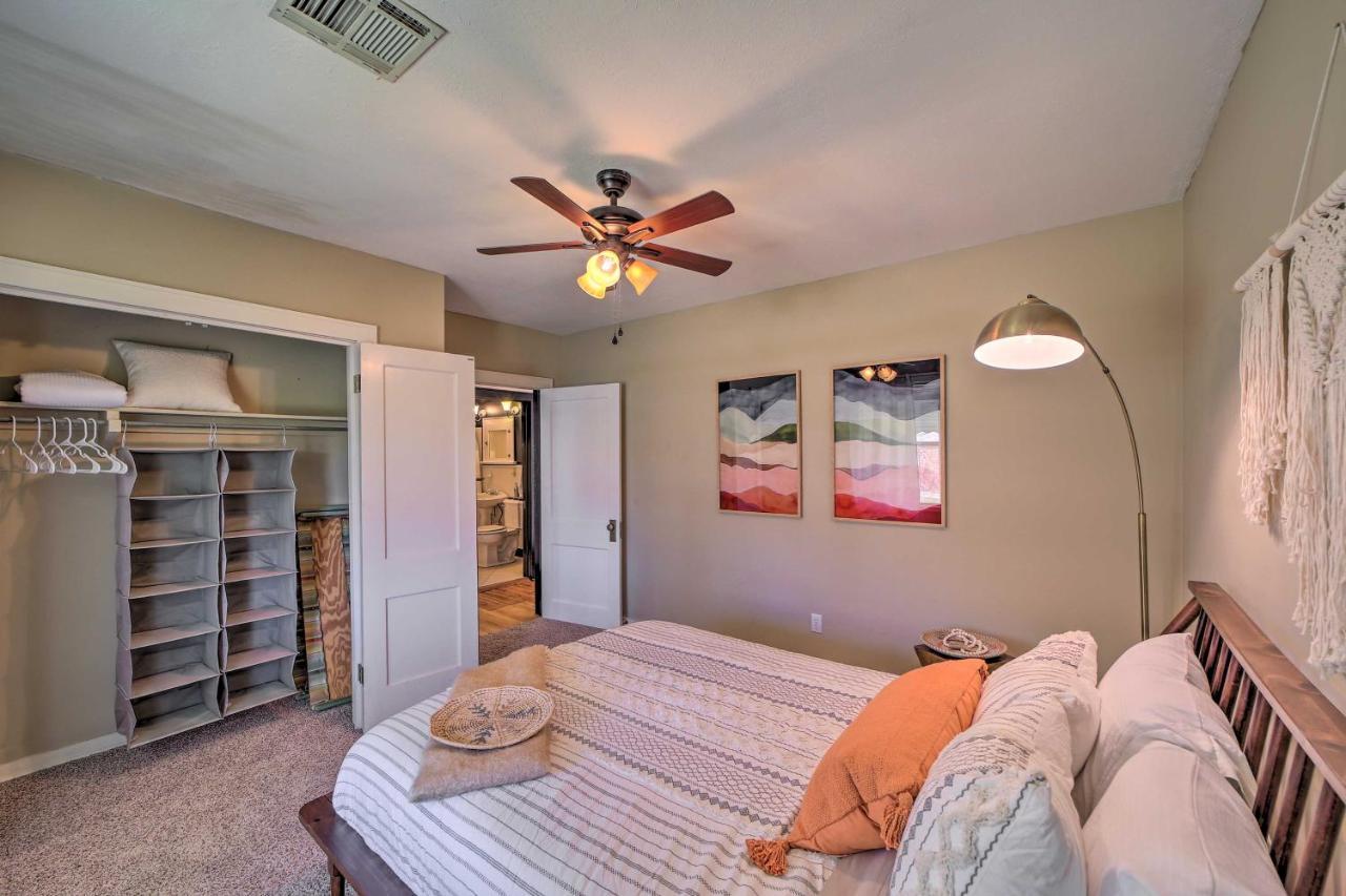 Amazing Musical Abode In Expo Square Neighborhood! *