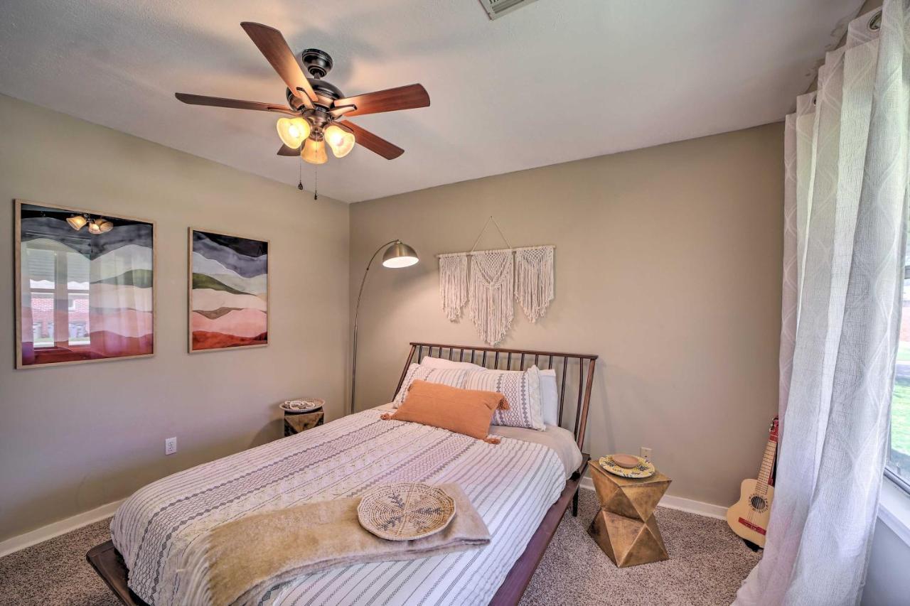Holiday home Amazing Musical Abode In Expo Square Neighborhood!