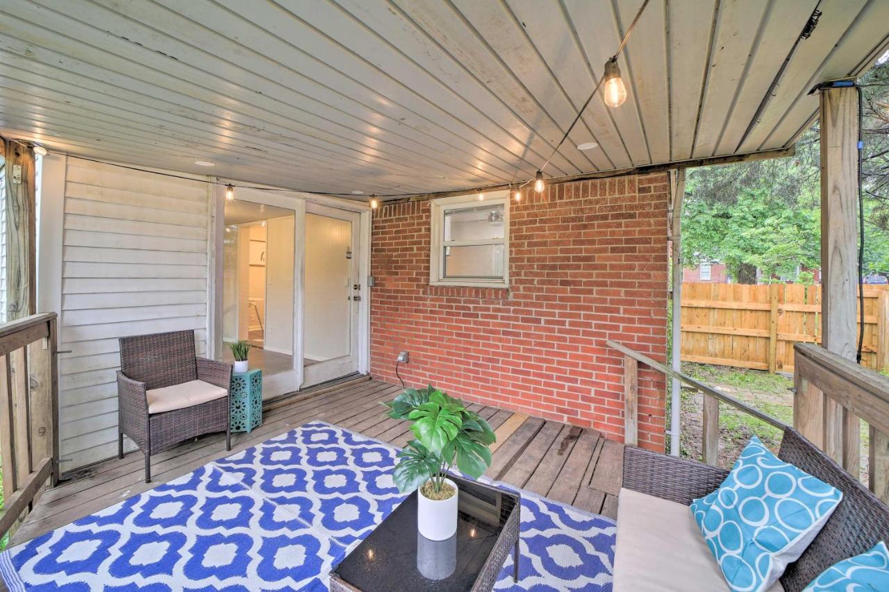 Pet-friendly Digs With Deck And Fenced Yard *