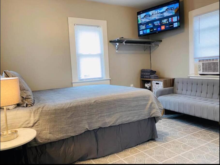 Cherry St Little House* Shop*dine* Rt 66*expo Center*bok*downtown Holiday home Tulsa