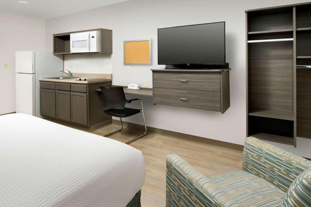 Woodspring Suites Broken Arrow Hotel