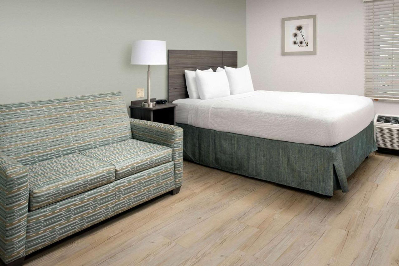 Woodspring Suites Broken Arrow Hotel