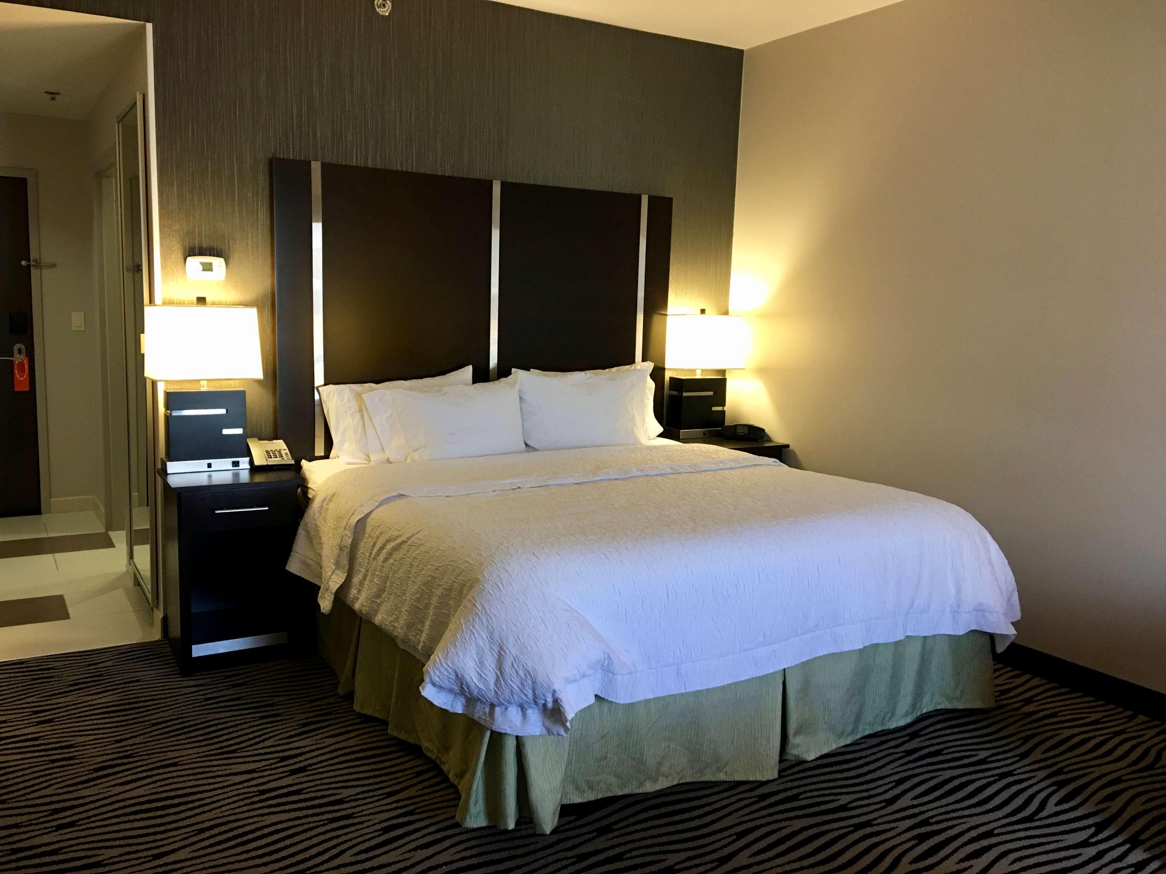 Hampton And Hotel