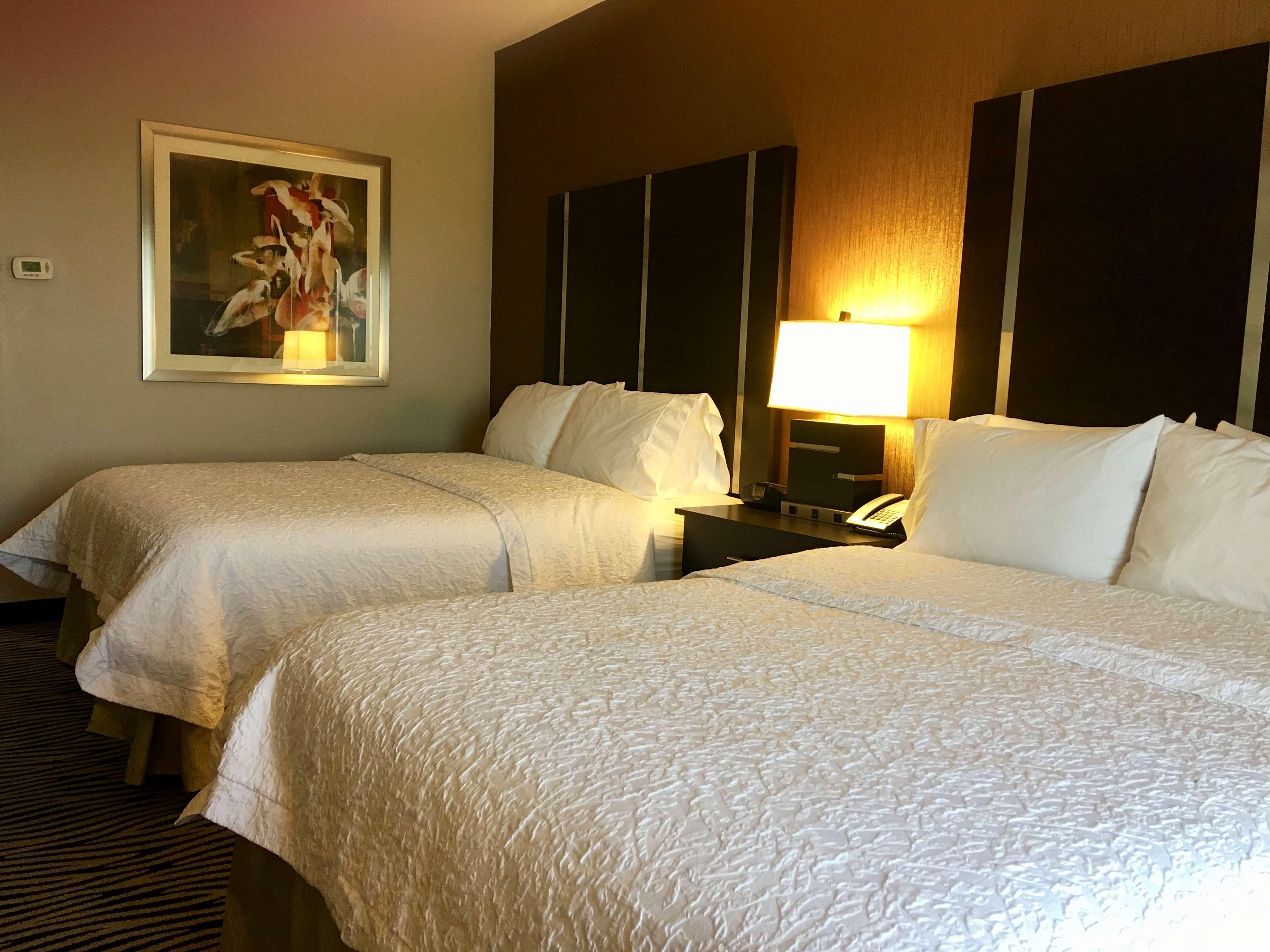 Hampton And Hotel Tulsa